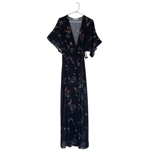Showpo Erenza Maxi Wrap Dress Extended Sleeve Black Flower Field SZ 14 XL - Picture 3 of 4